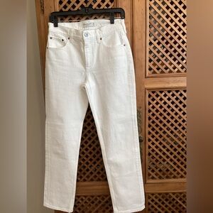 Abercrombie & Fitch White 90s Straight Midrise Jeans - Size 26